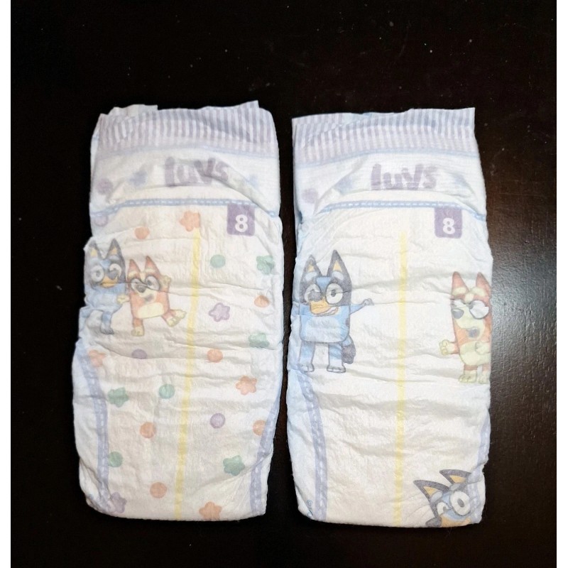 Luvs NEW! Luvs SIZE 8 Diapers Sample of 5 In