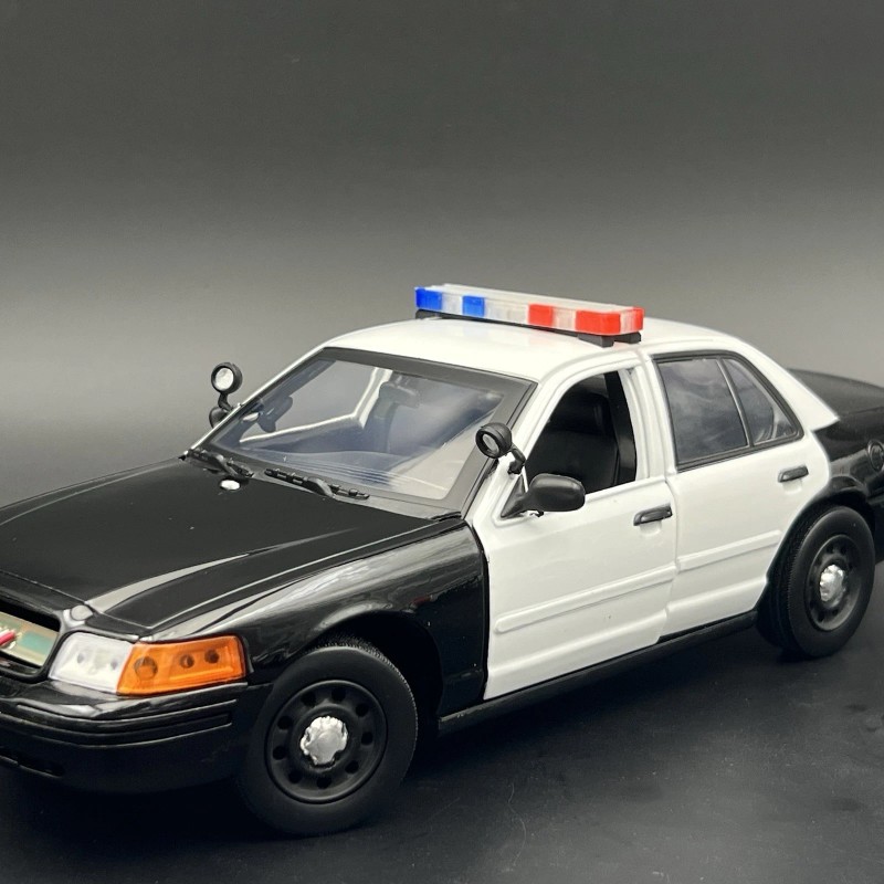 LED Ready Lightbar 1/18 LED Ready Whelen Edge Connecticut State