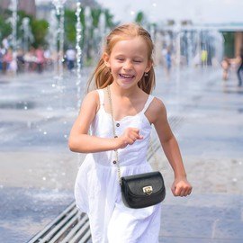 LJCTULY Little Girl Purse - Black Toddler Purse with Detachable Chain Strap - Kids Crossbody Bag Birthday Gift for Girls