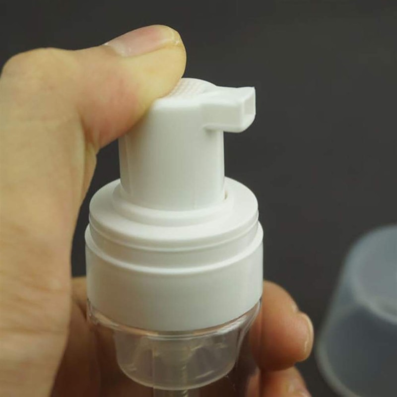 UTENEW 2-Piece Plastic Foamer Bottle Clear Pump Dispenser Mini Travel