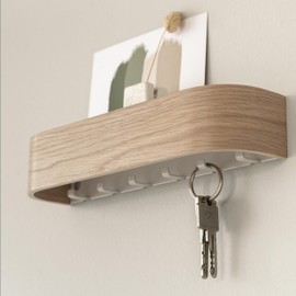 Kazai. Key Rack 'Fyndig' Minimalist Key Hook Design from Berlin Modern Key Holder with Wooden Shelf Key Rack as Hallway Furniture for the Wall Oak White