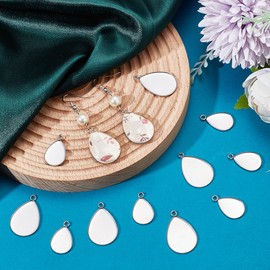 UNICRAFTALE About 40pcs 2 Sizes Teardrop Pendant Blanks Stainless Steel Blank Bezel Hypoallergenic Tray Base Milled Edge Bezel Cups for Jewelry Making DIY Findings Stainless Steel Color
