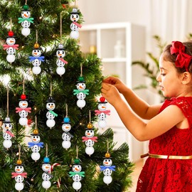 150PCS Christmas Snowman Wooden Beads, Christmas Wooden Beads with Twine Scarf, Christmas Colorful Print Wooden Beads for DIY Crafts Christmas Party Christmas Tree Home Decoration