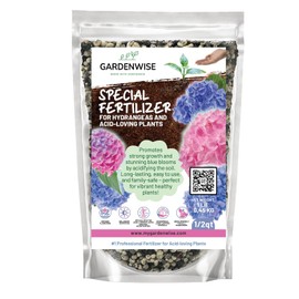GARDENWISE Slow Release Hydrangea Fertilizer with Iron & Sulfur – Indoor & Outdoor Soil Acidifier for Miracle Growth (1/2 qt)