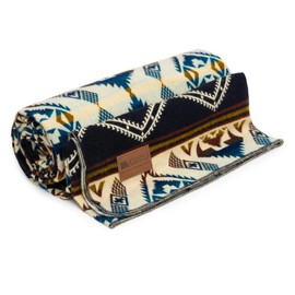 QISU Wool Blanket Throw | Large, Beautiful, Warm, Soft, Handmade in Ecuador by Local Artisans |94″ x 78″| Hypoallergenic, Breathable | Non-Itchy or Scratchy Fabric(Plate-Billed Mountain Toucan)