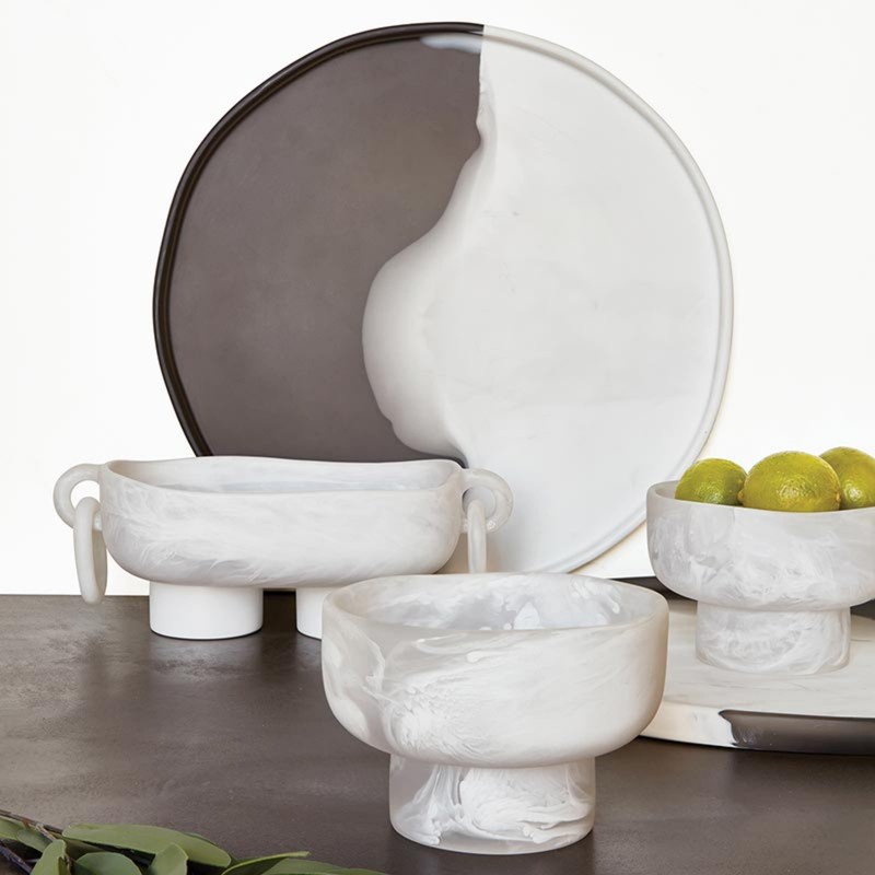 Santa Barbara Design Studio Serving Platter Round Resin Tray, 16"