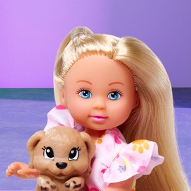 Evi Love Dog Bath Toy Doll with Dog with Dirt on His Paws Including Bath and Towel, 8 Pieces, Accessories, 12 cm, from 3 Years