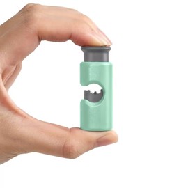 Valuckee 10 Pack Squeeze and Lock Bread Bag Clips, Bread Clips Resuable, Bag Clips for Food Storage, Sturdy Bread Cilp, Heavy Plastic, Handy Bag Cinch, Easy to Use with Bread Bag Closures, 5 Colors