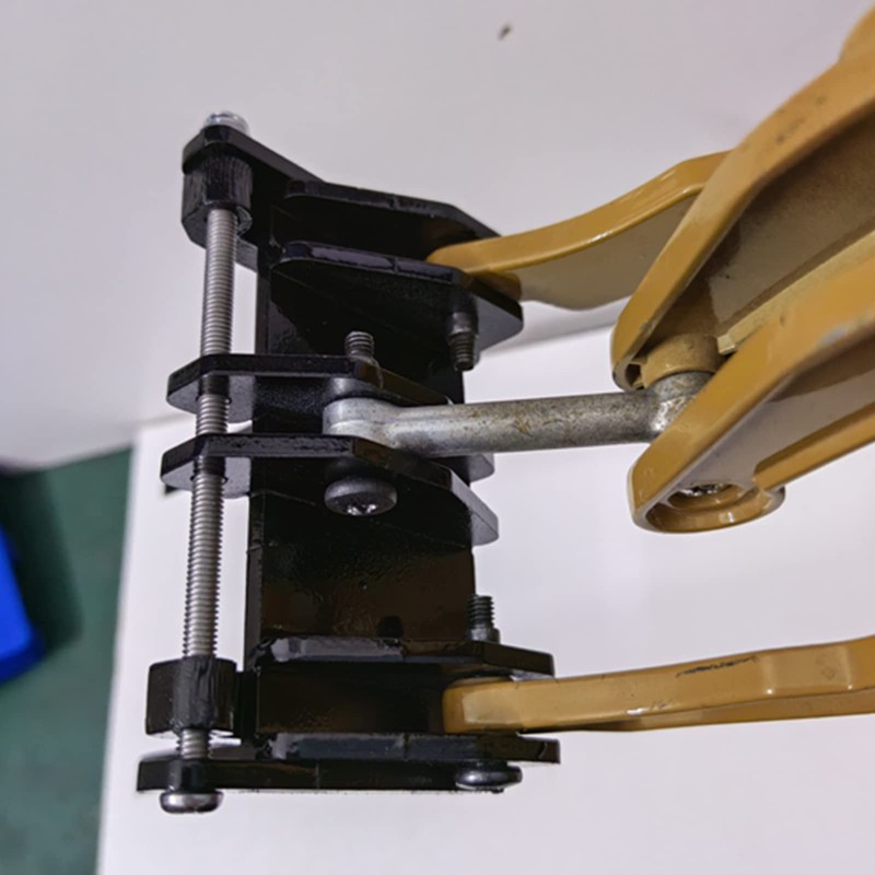 XHSESA RC Metal Forklift Bucket Modified Pallet Fork for Huina
