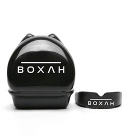 BOXAH - Professional & Versatile Mouthguard for Adults and Juniors, Comfortable and Easy to Fit Gum Shield, Ideal for Boxing, Martial Arts, Rugby, Training & More (One Size, Black)