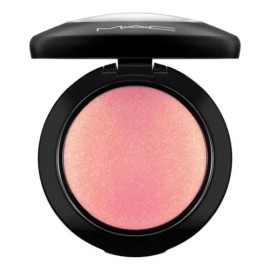 Rubor MAC Mineralize Blush Petal Power Coral Dorado Luminoso 3.2g