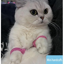 EFYUE Cat Toy Mini Handcuffs Cat Novelty Toy Pink Metal Toy (Pink)