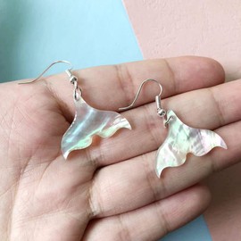 AMOR SPES 1 Pair Natural Seashell Dangle Earrings Beach Jewelry Gifts for Women for Party Summer Earrings For Women Mermaid Drop Earrings (White)
