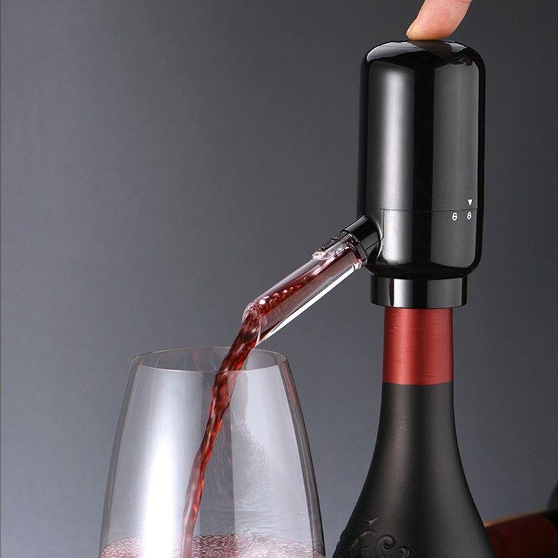 Electric Wine Pourer Fast Intelligent Wine Aerator Decanter Dispenser for