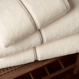 Bianca Zero Twist Badetuch, Satinstich, Baumwolle, 70 x 120 cm, cremefarben