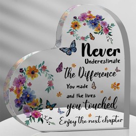 Retirement Gifts for Women Men 3.9x3.9 Inch Acrylic Heart Keepsake Christmas Thanksgiving Farewell Gifts for Coworkers Retirement Decorations