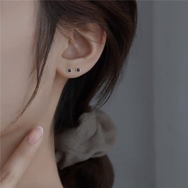 Inilbran Boho Crystal Square Earrings Black Onyx Stud Earrings Black Crystal Square Earrings Geometric Black Enamel Earrings Jewellery for Women and Girls, Zinc