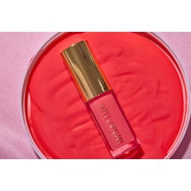 Winky Lux Juicy Very There Lip Oil - Hydrating Coral Pink Tint with Jojoba Oil, Non-Sticky Glossy Lip Oil, Bright Pink Gloss for Juicy Lips & Soft Vanilla Scent