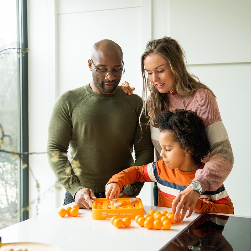 SmartGames - IQ Mini XXL, Extra Large Puzzle Game with