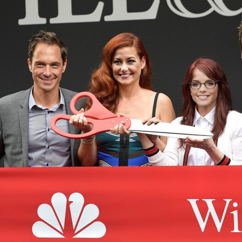 Red Ribbon Cutting Ceremony Kit – 25" Giant Scissors for