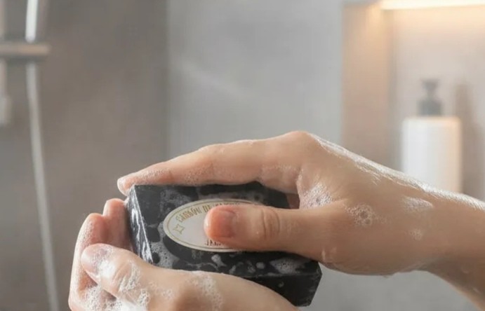 24 Jabones Aclarantes Con Carbón Activo Bambú Orgánico