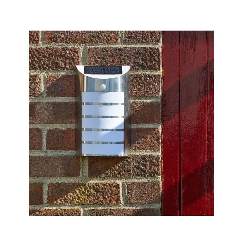 Smart Garden Products 1007012 Superbright Solar PIR Welcome Light, Warm