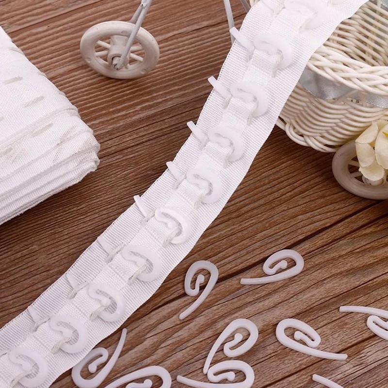 Pack of 100 Universal Curtain Hooks, Plastic Curtain Hooks, White