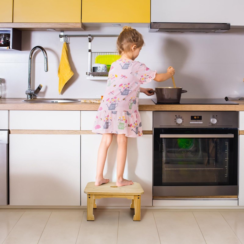 ZAVOOS Bamboo Step Stool, Sturdy Bedside Step Stool with Non-Slip