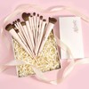 16Pcs Makeup Brush Set, Professional Face & Eye Makeup Brushes（Off