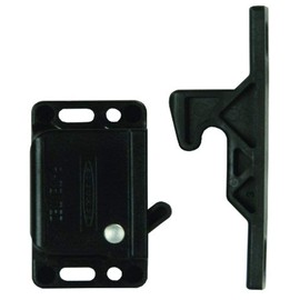 JR Products 70435 Cabinet Catch
