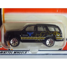 Matchbox 2002 Hero City Collection Black Cadillac Escalade #21