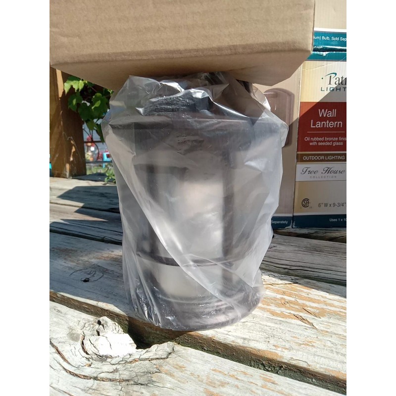 Patriot Lighting (1) Outdoor Wall Light Round Lantern Oil Rubbed
