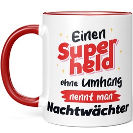 JUNIWORDS Tasse, Einen Superhelden ohne Umhang nennt man Nachtwächter, Rot (7532319)