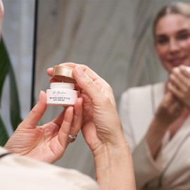 Dr. Bouhon - The Hyaluron Phyto Eye Cream (15ml) - Augencreme mit Oligo-Hyaluronsäure, Phytoöstrogenen & Enzianwurzel - straffende & revitalisierende Augenpflege - vegan & dermatologisch getestet