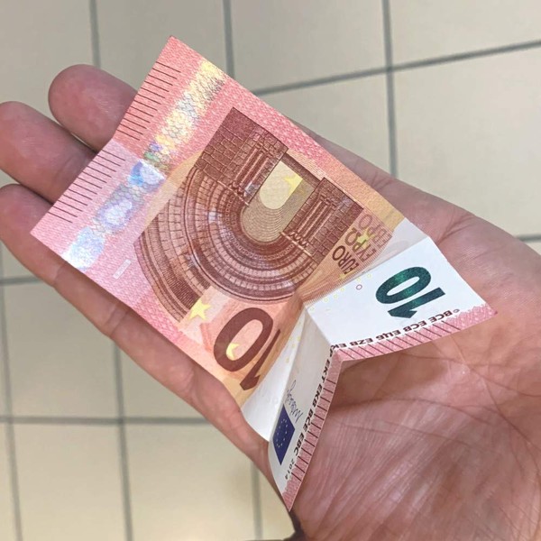 Intelligent Banknotes - Magic Game with Video Explanations, much easier