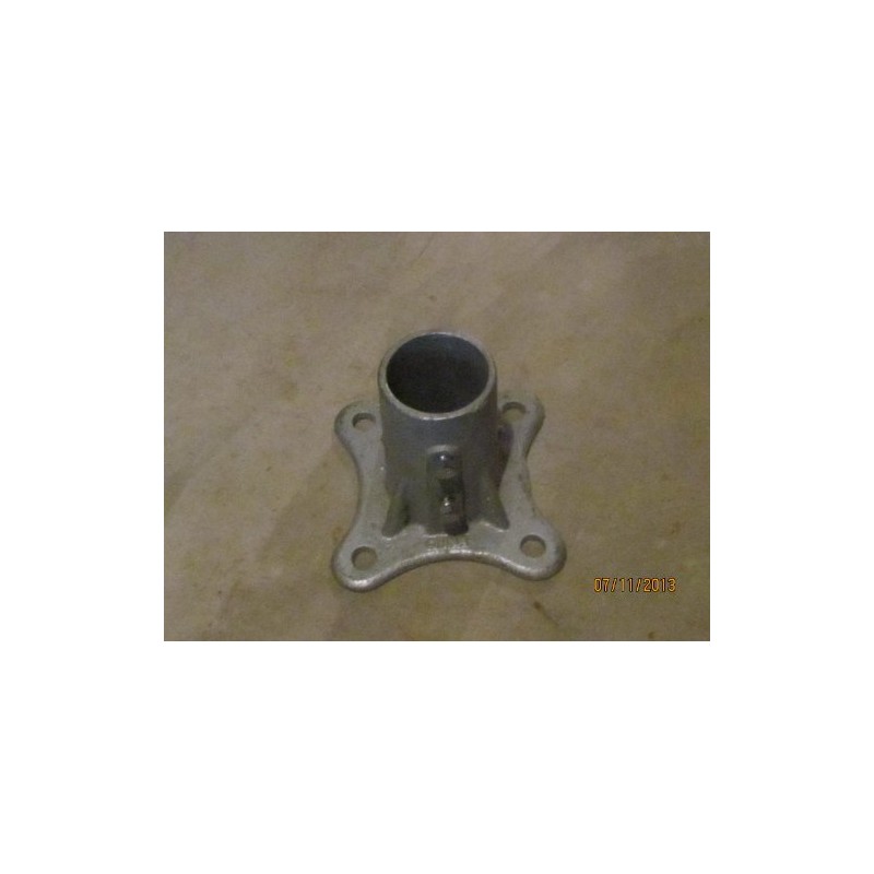 CHAIN LINK POST SURFACE CONCRETE MOUNT for 2-1/2" POSTFLOOR FLANGE