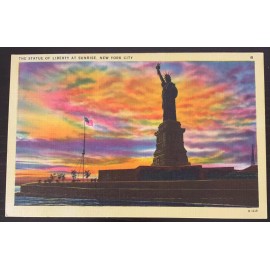 Acacia Card company THE STATUE OF LIBERTY AT SUNRISE NEW YORK CITY COLORED LINEN POSTCARD UNUSED EX