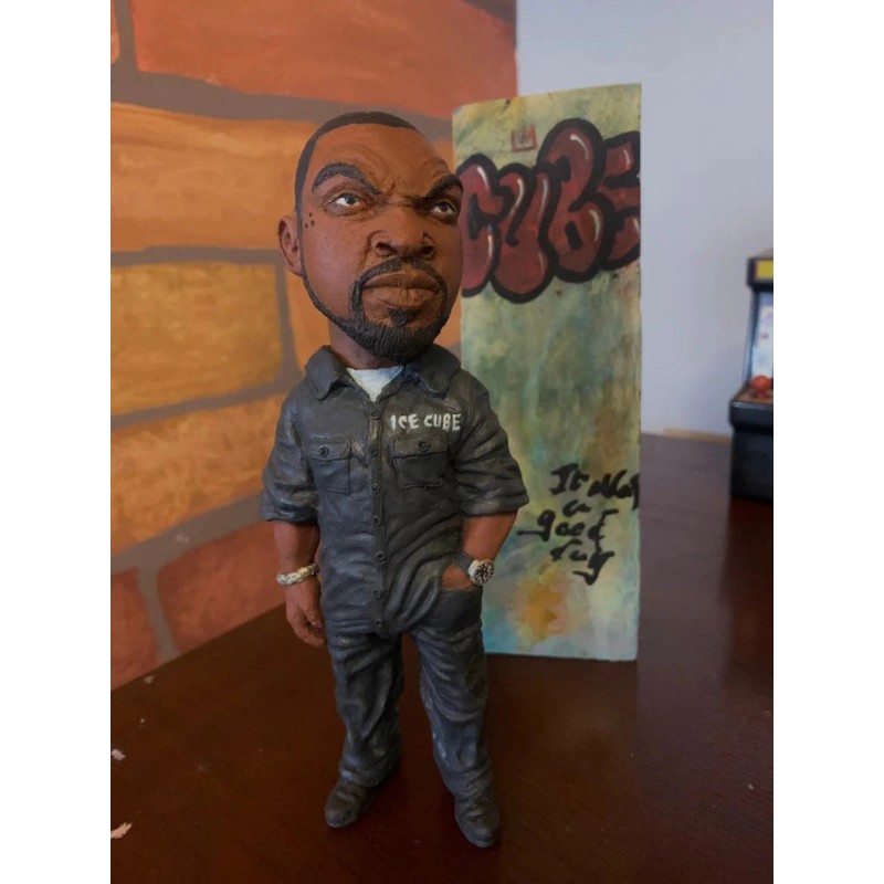 Home Decor Random 2Pack Rap Characters Ludacris/2pac/Biggie/Eazy/dog Sculptures Hip Hop