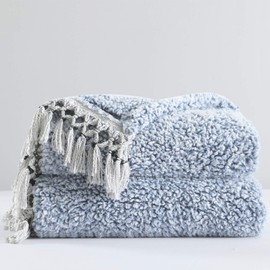 HORIMOTE HOME Ultra Soft Cozy Fleece Sherpa Throw Blanket, Lightweight Warm Throw with Tassel, Ombre Blue Pattern Reversible Boho Blanket for Sofa, Couch, Bedroom,Travel, 127x152cm