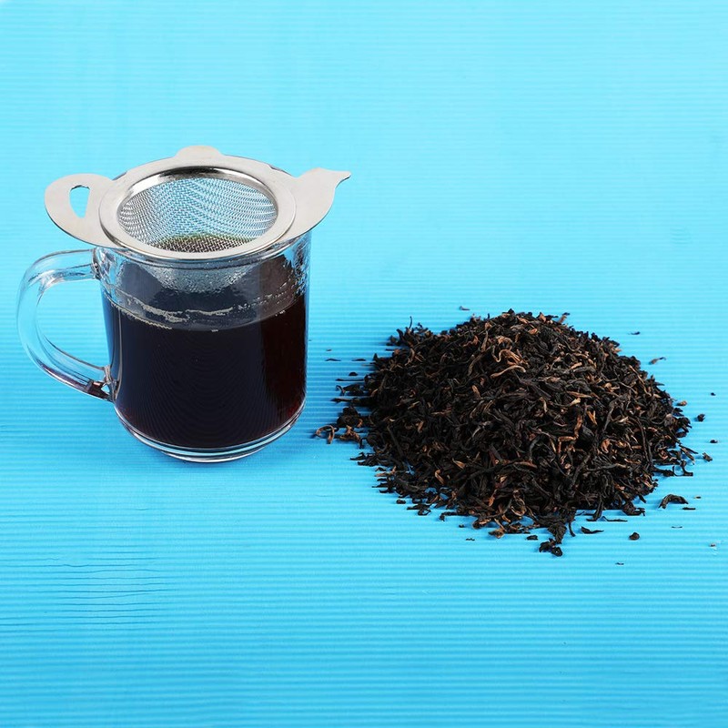 HealthAndYoga™ Stainless Steel Tea Strainer with a Utility Cup -
