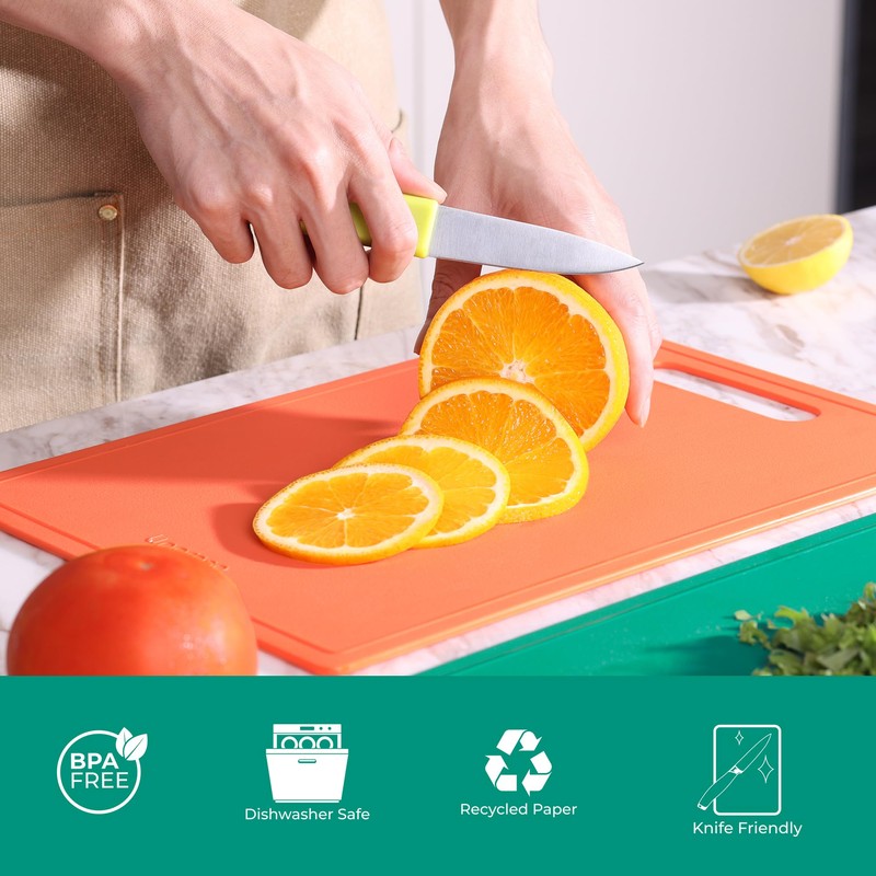 Linoroso Flexible Kitchen Cutting Board - Made from BPA Free