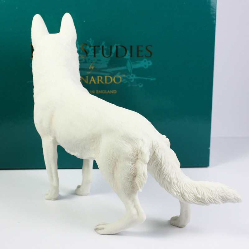 Leonardo All White Alsation German Shepherd Dog Figurine Statue Attractive