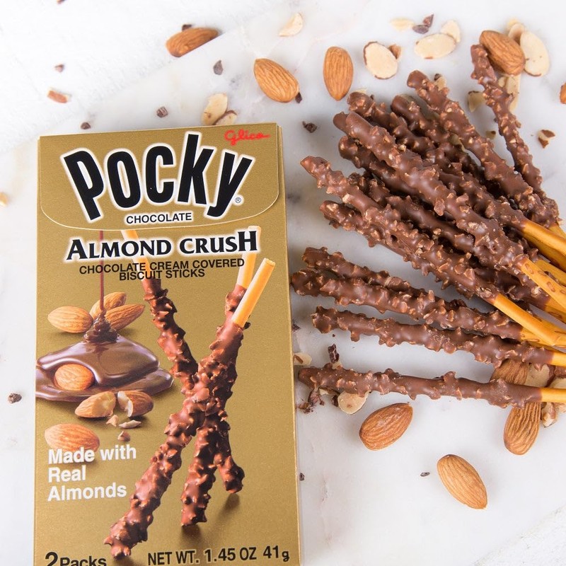Pocky Almond Crush Biscuit Sticks – Chocolate Cream Covered with