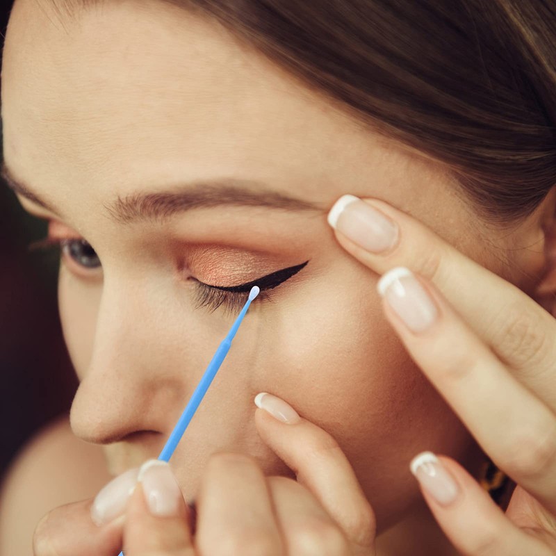 BTYMS 200 Pieces Disposable Micro Applicators Brush Dental Mascara Brushes