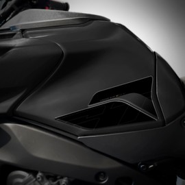 Az Graphishop 3D Resin Side Tank Pads Compatible with Yamaha Tracer 9 GT 2025 FM-1165 (Tech Black)