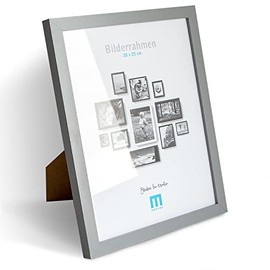 20 x 25 cm (1 piece) in grey, minimalist and modern picture frame for photos and pictures Includes: Acrylic glass protection Can be used as a table stand or for the wall, portrait or landscape