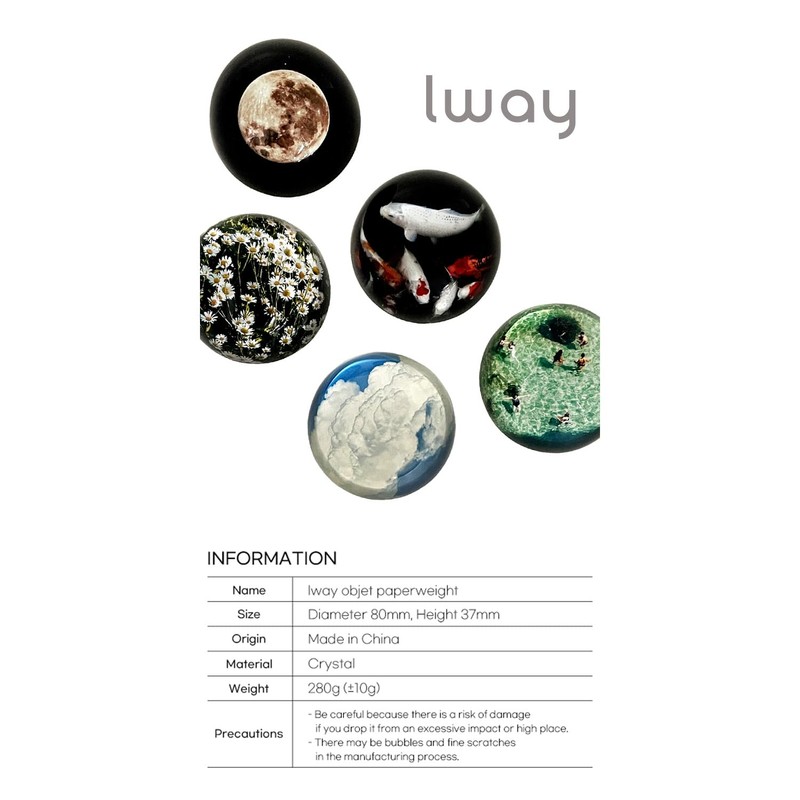 Lway Crystal Dome Glass Paperweight 80 mm (Moon)