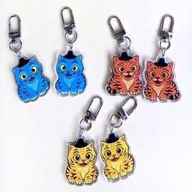 National Museum of Korea Goods K-Pop Tiger Keyring Foreigner Gift Key Holder Korean Traditional Souvenir 2. Blue Tiger / 국립중앙박물관 굿즈 케이팝 허랑이 키링 외국인 선물 키홀더 한국 전통 기념품 2.파랑호랑이