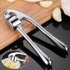 Garlic Press Made of Stainless Steel, Dishwasher Safe, Practical Garlic