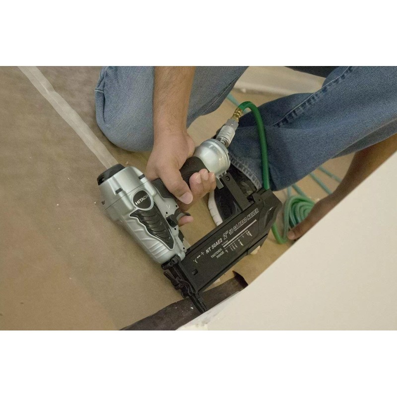 Metabo HPT Hitachi NT50AE2 18-Gauge 5/8-Inch to 2-Inch Brad Nailer
